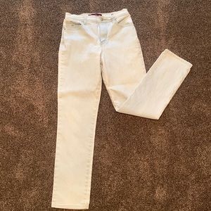 Light Wash Straight Leg Jeans